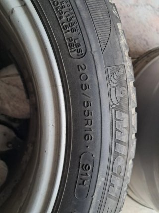 2 Llantas Mercedes