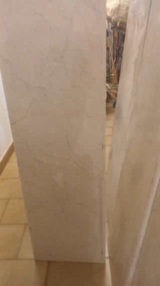 Pollatas de ventana de mármol