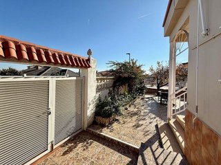 Chalet en venta en Camps Blancs en Sant Boi de Llobregat