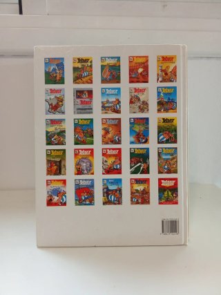 Astèrix AL PAÍS DELS HELVECIS