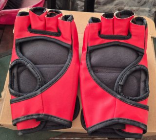 Lote 4 Guantes Boxeo Muay thai y mma  Tailandia
