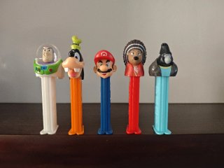 Lote 5 Figuras PEZ Personajes