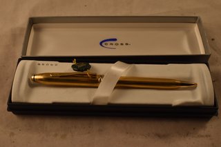Boligrafo Cross dorado firmado y grabado
