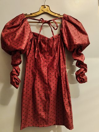 Vestido lunares burdeos y negro