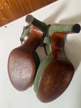 Sandali L'Autre Chose verde oliva in camoscio