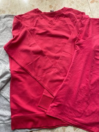 Lote 3 prendas Domyos: 2 sudaderas y 1 camiseta