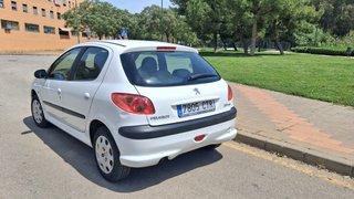 Peugeot 206..1.4hdi  70.000KMS REALES