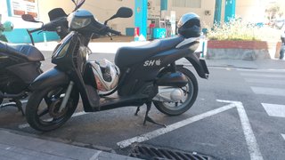Honda SH125i Scooter Negra