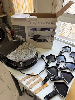 Raclette Tarrington House con plancha RG1213