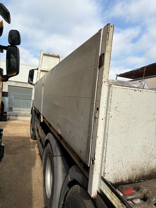 Camión MAN TGS 28.480 con Grúa Palfinger