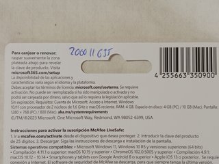 Microsoft 365 Personal e 2 McAfee LiveSafe 12 mesi