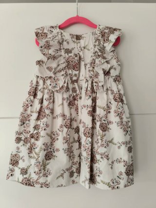 Vestido floral niña con volantes y lazo
