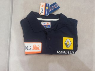 Camiseta Renault F1 con etiqueta