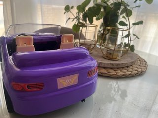 Coche Morado para Muñecas Barbie