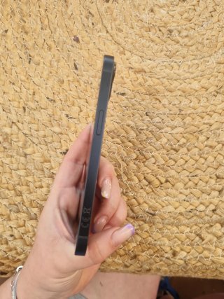 iPhone 13 *Con garantia*