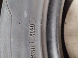 Neumático Achilles 235/55 R18 104v