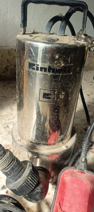 Bomba de agua sumergible Einhell