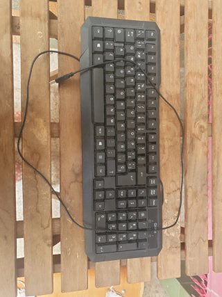 REGALO Teclado Negro USB