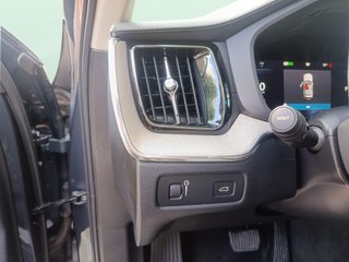 Volvo XC60 2.0 B4 D Plus Bright Auto