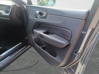 Volvo XC60 2.0 B4 D Plus Bright Auto