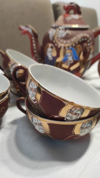 Juego de té porcelana y cerámica