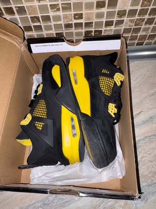Jordan Retro 4 Thunder Talla 40