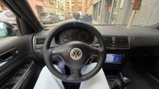 Volkswagen Golf 2003