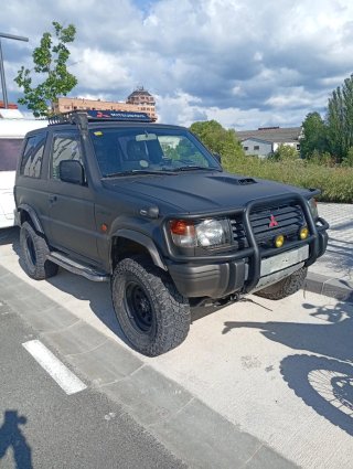 Mitsubishi Montero 1997