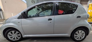 Toyota Aygo - Económico e ideal para la ciudad