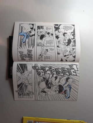 Varios comics dragon ball