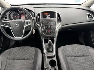Opel Astra 2013
