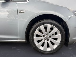 Opel Astra 2013