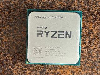 AMD Ryzen 3 4300G Procesador
