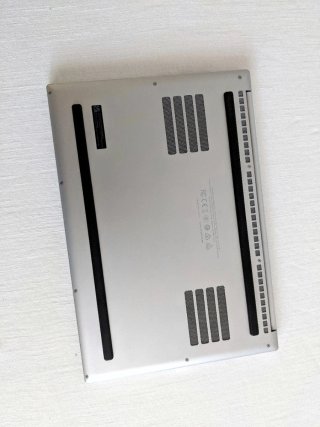Razer Blade 14 2022 Mercury White RZO9 - Laptop