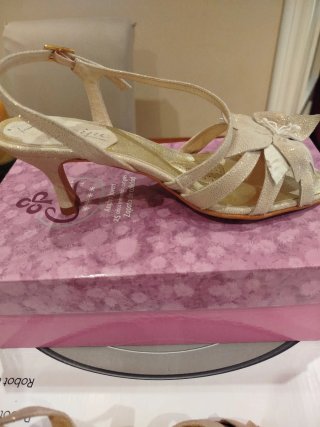 Zapatos de tacón varios colores , 39 todos menos