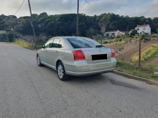Toyota Avensis 2004