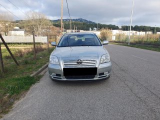 Toyota Avensis 2004