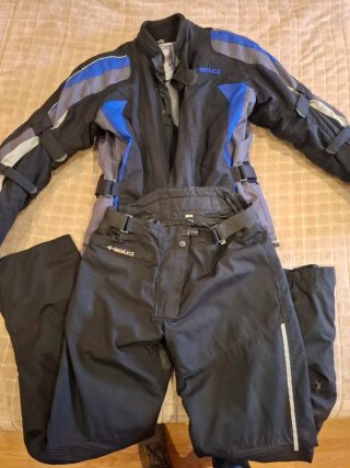 TRAJE DE MOTO PARA FRIO MARCA HELD