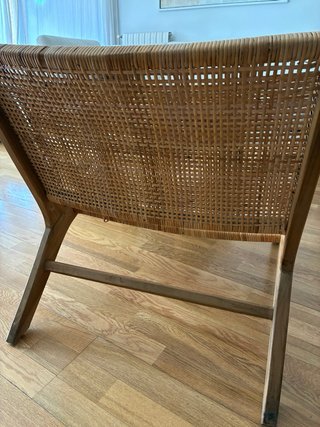 Butaca de mimbre y madera