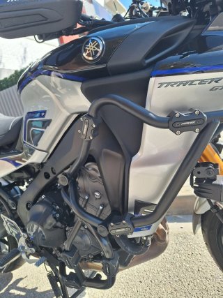 Defensas originales de motor Yamaha Tracer 9