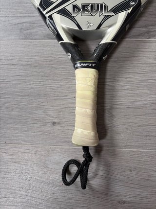 Pala Padel Dunlop Devil 38
