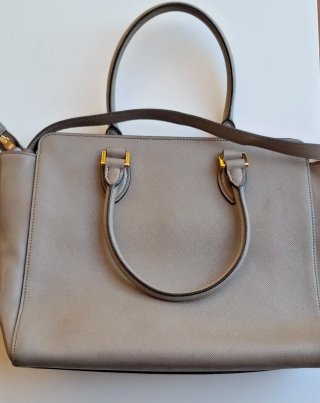 Borsa Prada Pelle Saffiano Grigia