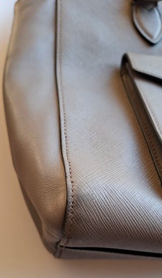 Borsa Prada Pelle Saffiano Grigia
