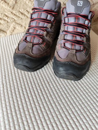 Zapatillas Salomon Trekking Marrón/Gris