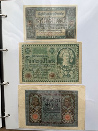 Colección de billetes de varios paises