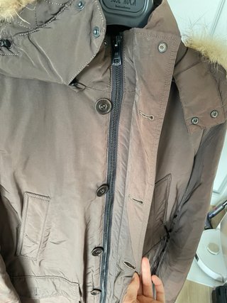 Abrigo Hetregó Marrón con Capucha y Pelo