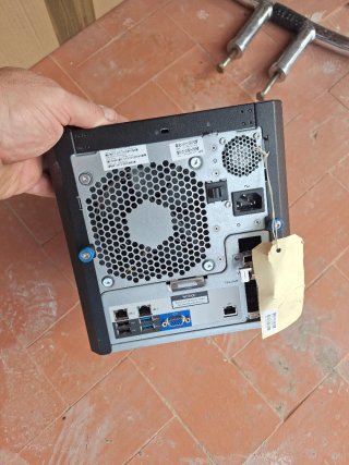 Server HP ProLiant MicroServer Gen8