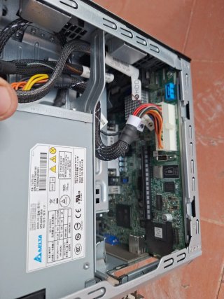 Server HP ProLiant MicroServer Gen8
