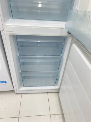 Nevera y Lavadora Blanca