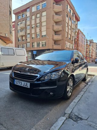 Peugeot 308 2015